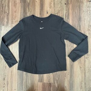 Nike Women's Classic Black Long Sleeve Tee Size M